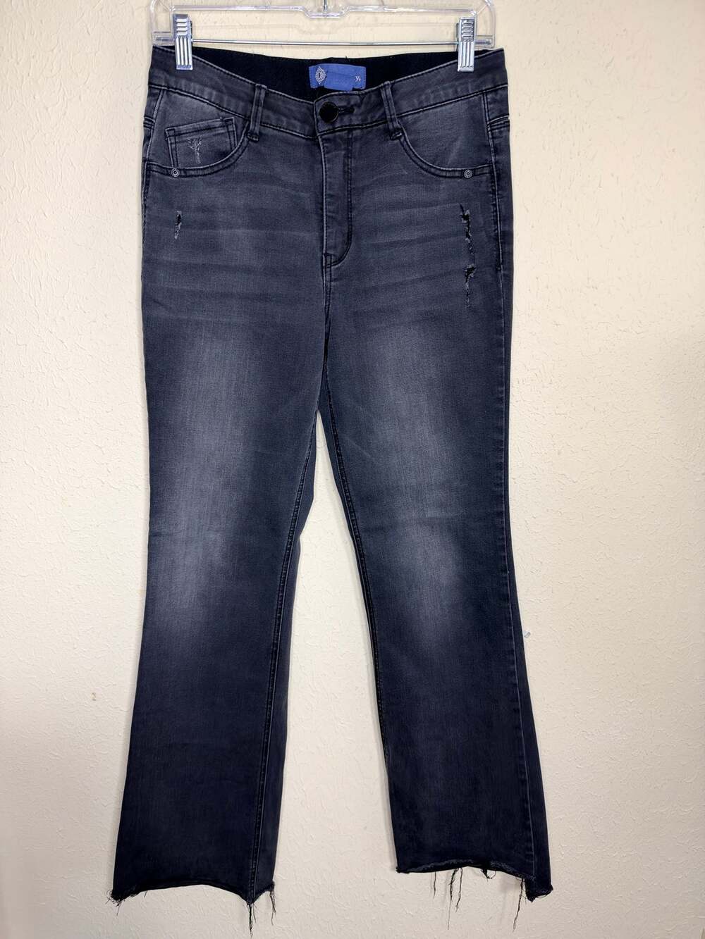 Democracy Women's Size 8 Absolution Black Raw Hem Bootcut Flattering Denim Jeans